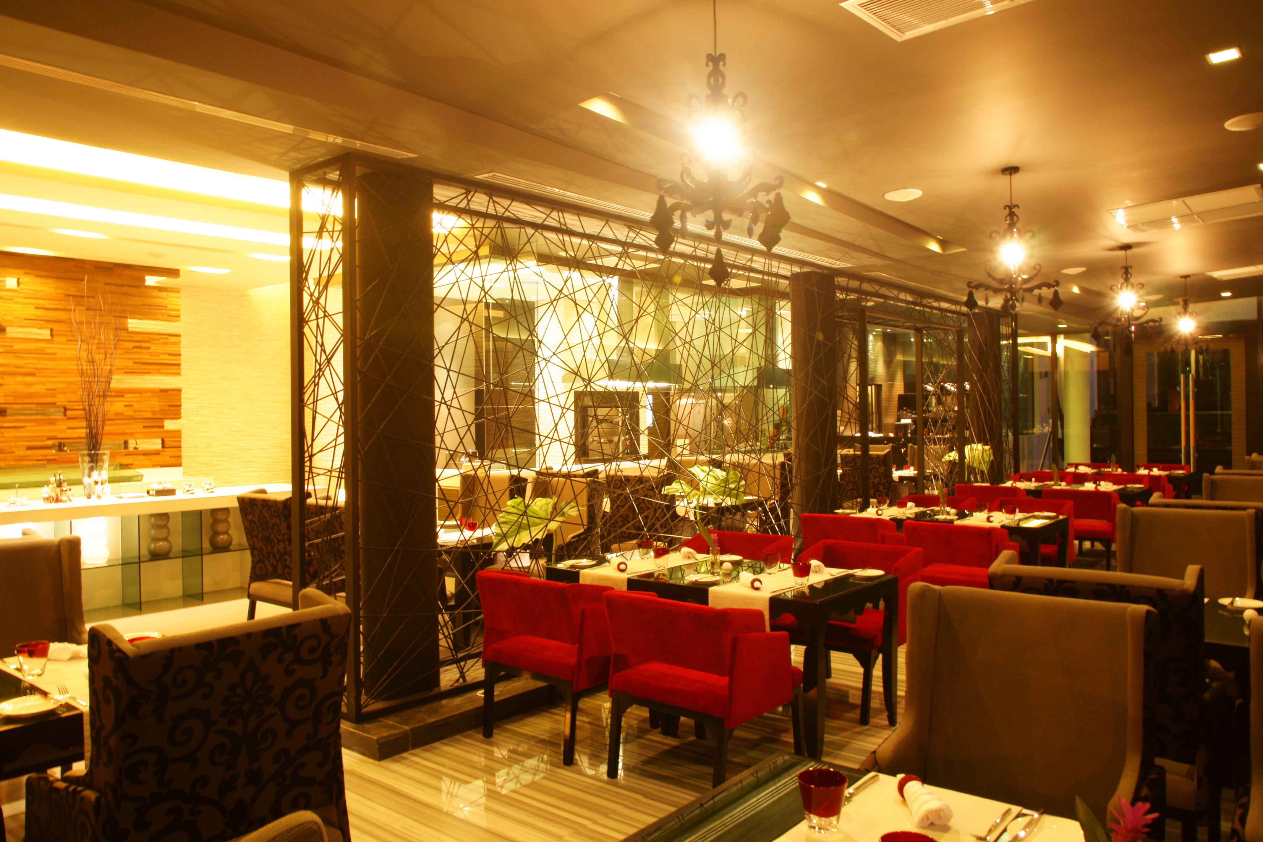 Z Through By The Zign Hotel Pattaya Exterior foto